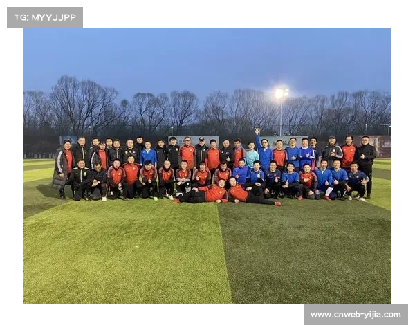 “足球进校园”活动持续推进，退役球员担任指导员